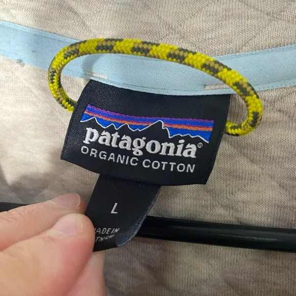 Patagonia Pullover - Picture 3 of 4